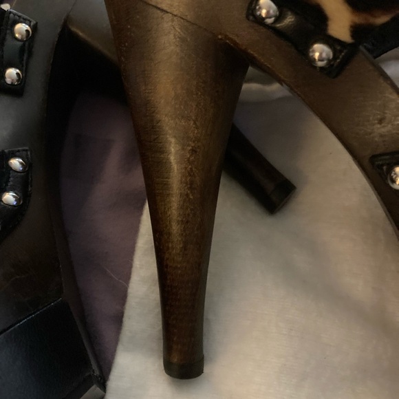 LUXURY 🔥🔥Dior Black and Tan Heels Sz 39 with box and dust bag think 🎄🎄 - Picture 4 of 8